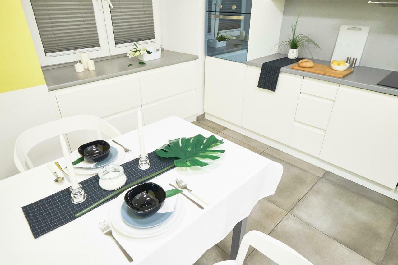 Xavier Boutique Apartment Varsó Kültér fotó